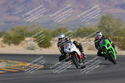 media/Nov-05-2022-SoCal Trackdays (Sat) [[f8d9b725ab]]/Turn 5 (940am)/